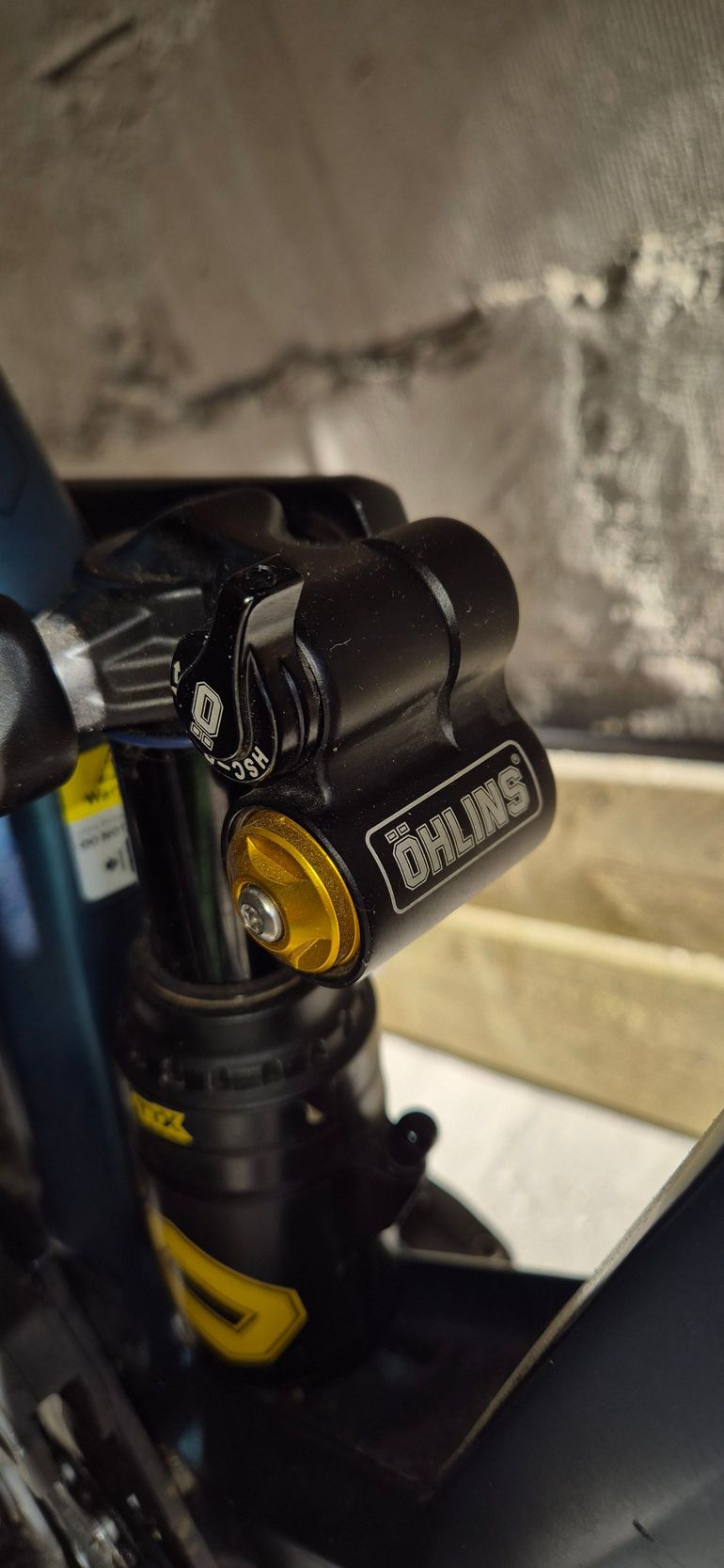Used Öhlins TTX2Air m.2 185x55mm bike — image 3 of 3