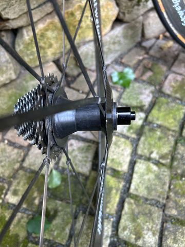 Tweedehands Lightweight Standard Sprint Tubular Wheelset with Campagnolo Cassette and Tune QR bike — afbeelding 8 van 20