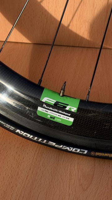 Tweedehands Ffwd F6R bike — afbeelding 2 van 3