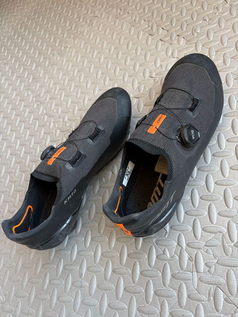 Used Dmt KM30 MTB Shoes 2025 bike — image 4 of 5