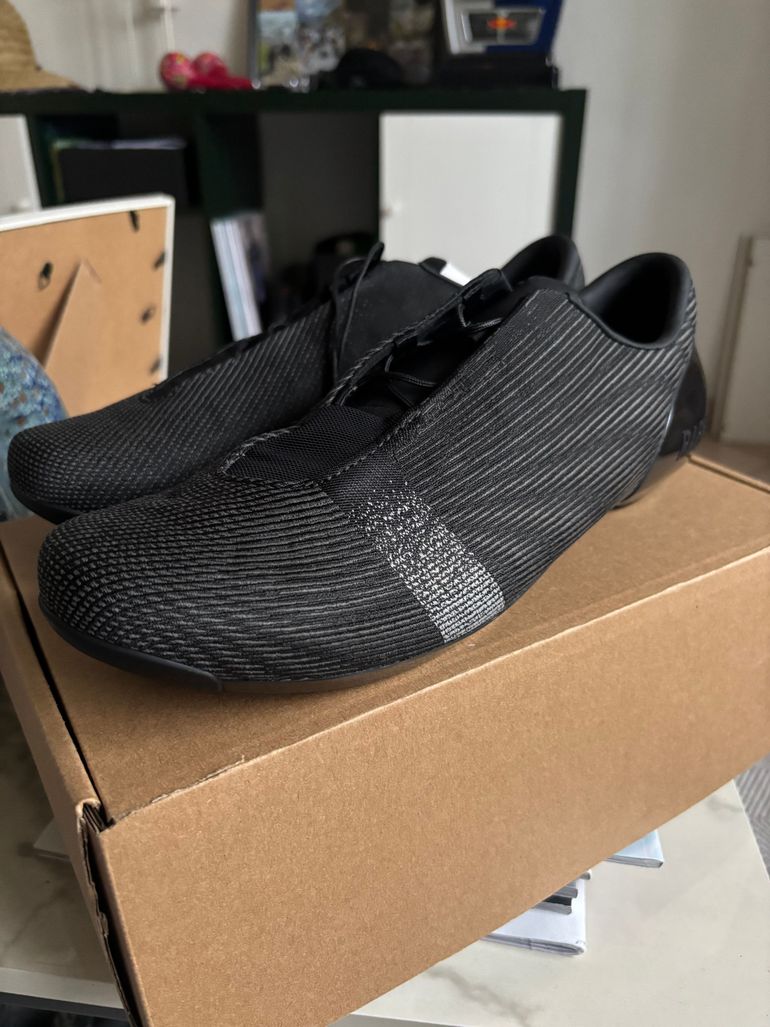 Used Rapha Pro Team Lace Up 43,5 2026 bike — image 2 of 3