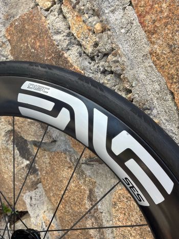 Used Enve SES 6.7 2024 bike — image 5 of 10