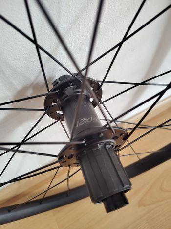 Used Specialized OEM Product 2025 bike — image 5 of 7