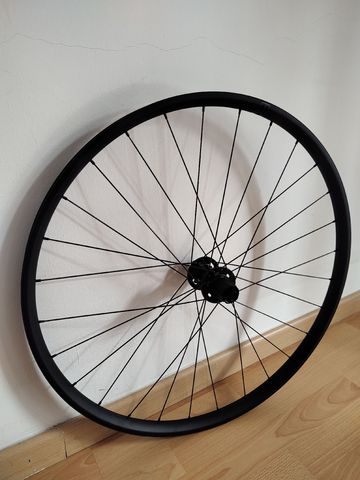 Used Specialized OEM Product 2025 bike — image 4 of 7