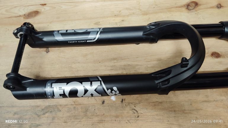 Used Fox 38 Rhythm 170mm 29"/27,5" 2024 bike — image 2 of 4