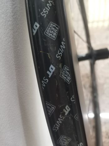 Used Dt Swiss Arc 1100 bike — image 5 of 5
