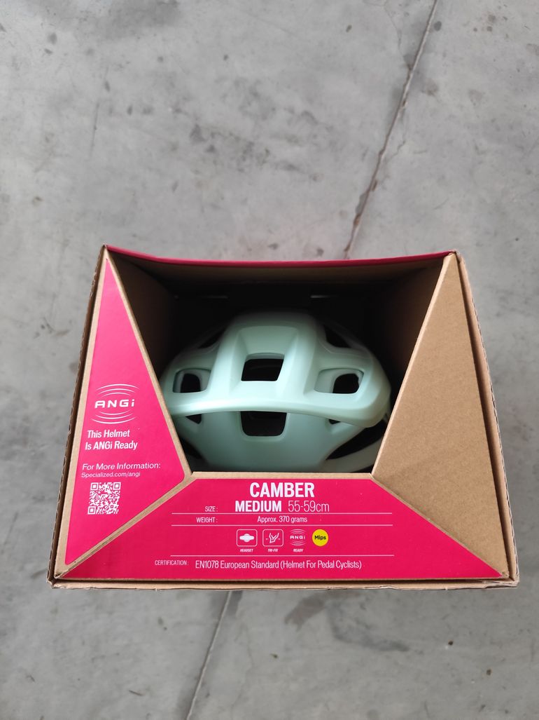 Used Specialized Camber Helmet 2026 bike — image 1 of 4