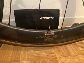 Used Vittoria Qurano 42 46 bike — image 3 of 8