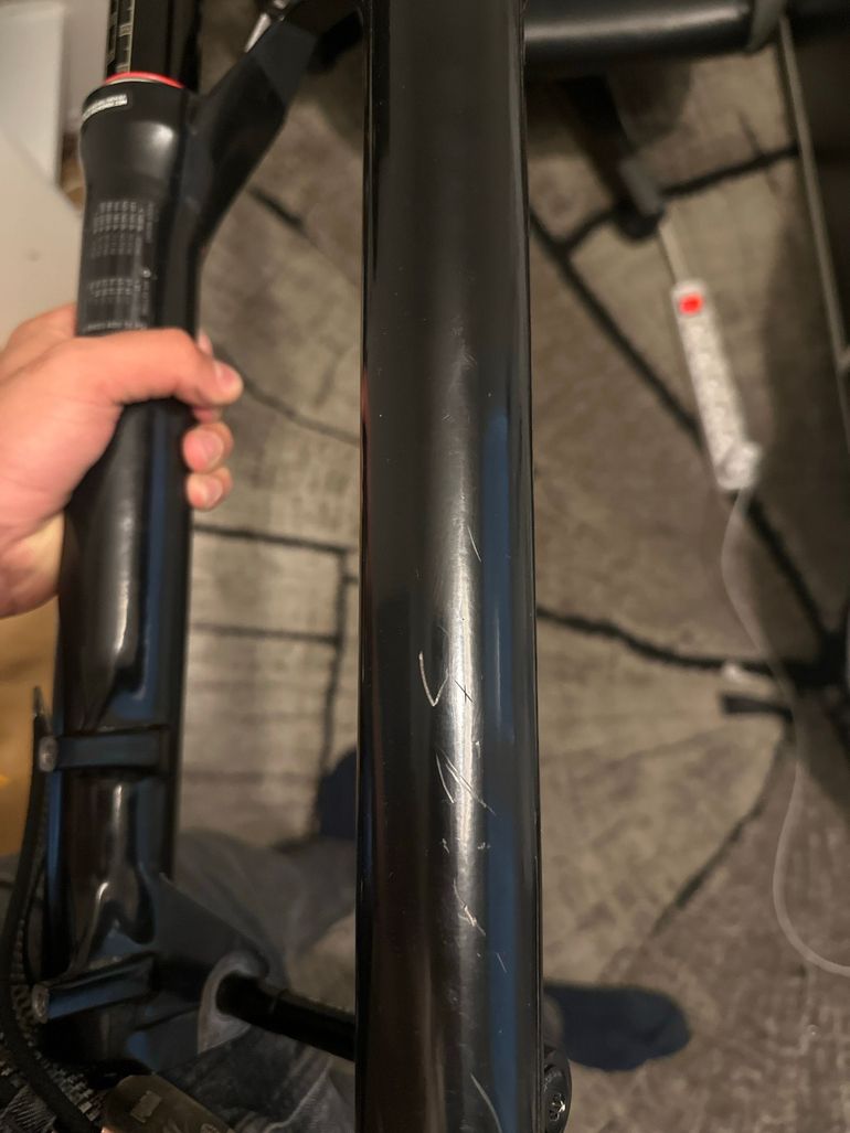 Used RockShox Domain Fork 2022 bike — image 3 of 5