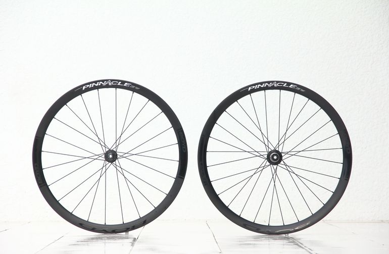 Used Boyd Pinnacle 700c Carbon Gravel Wheelset bike — image 1 of 14