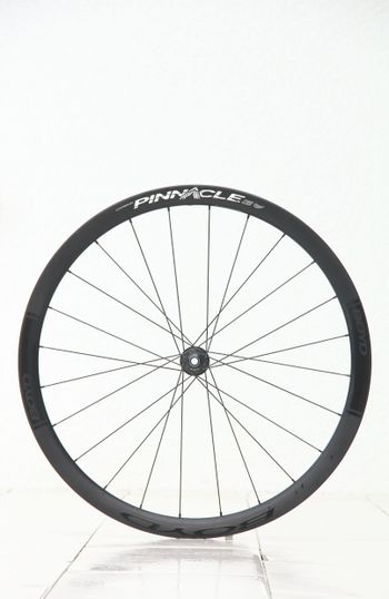 Used Boyd Pinnacle 700c Carbon Gravel Wheelset bike — image 2 of 14