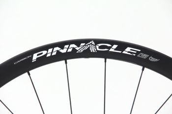 Used Boyd Pinnacle 700c Carbon Gravel Wheelset bike — image 4 of 14