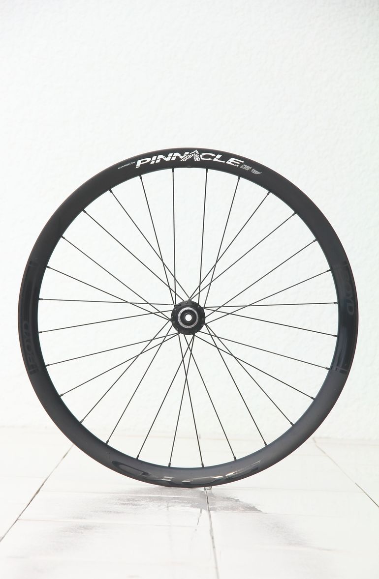 Used Boyd Pinnacle 700c Carbon Gravel Wheelset bike — image 3 of 14