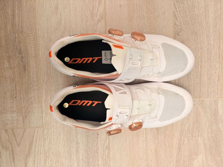 Used Dmt KR0 Evo Superlight Shoes White/Silver 2025 bike — image 2 of 6