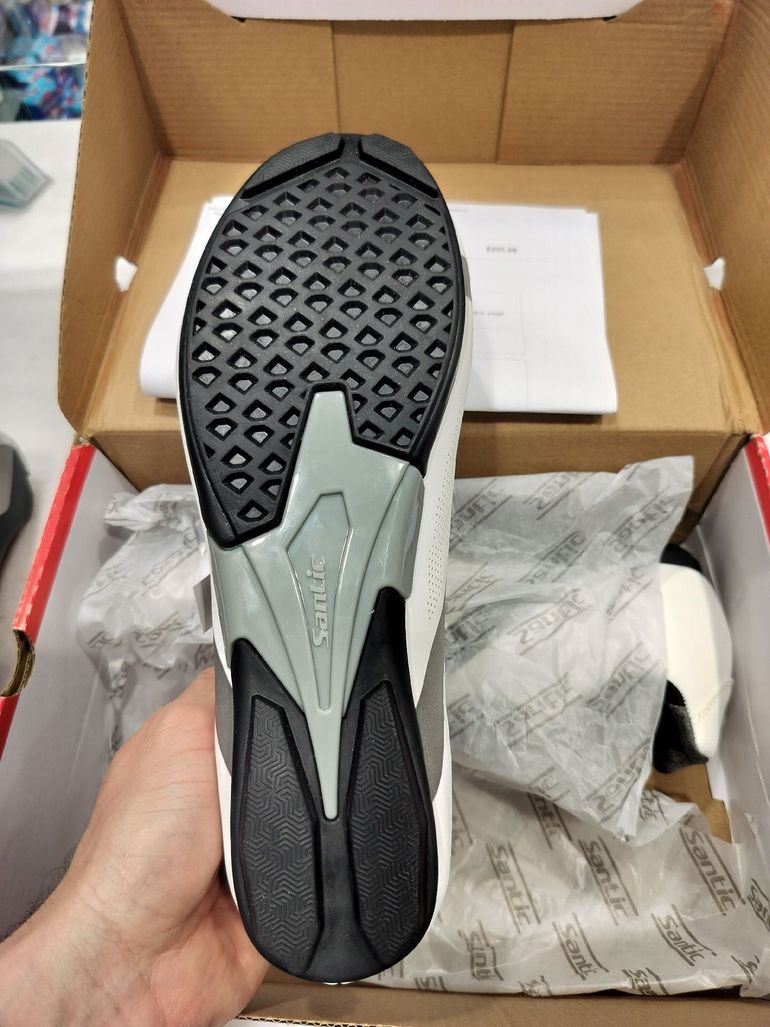 Used Santic Cycling Shoes 2024 bike — image 2 of 3