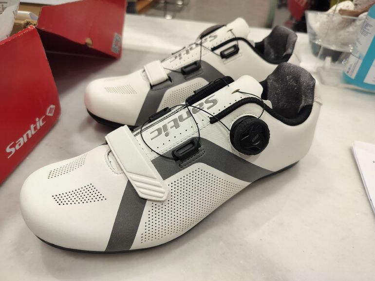 Used Santic Cycling Shoes 2024 bike — image 3 of 3