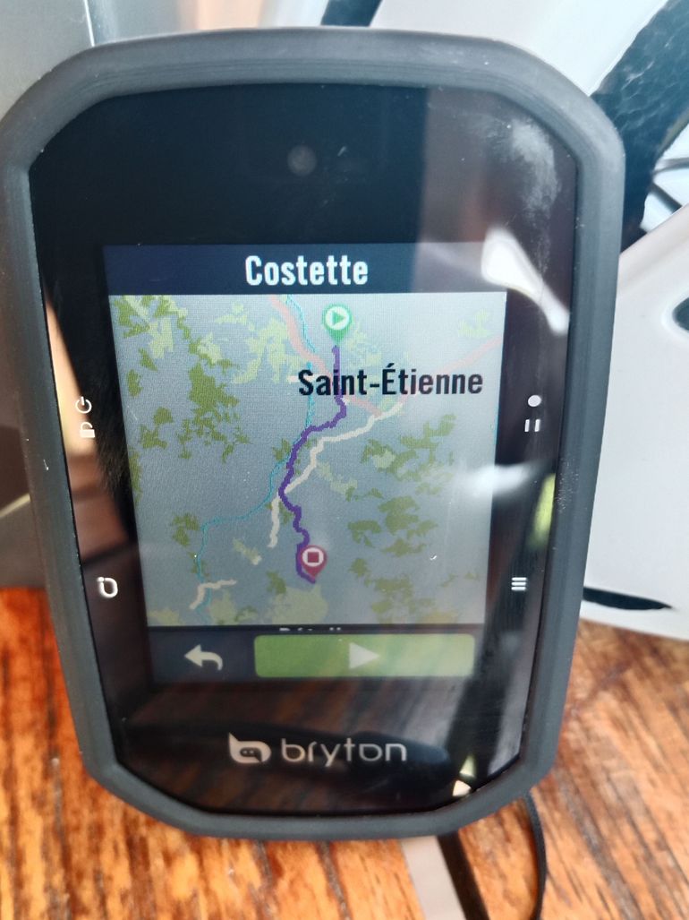 Used Bryton S500 bike — image 4 of 4