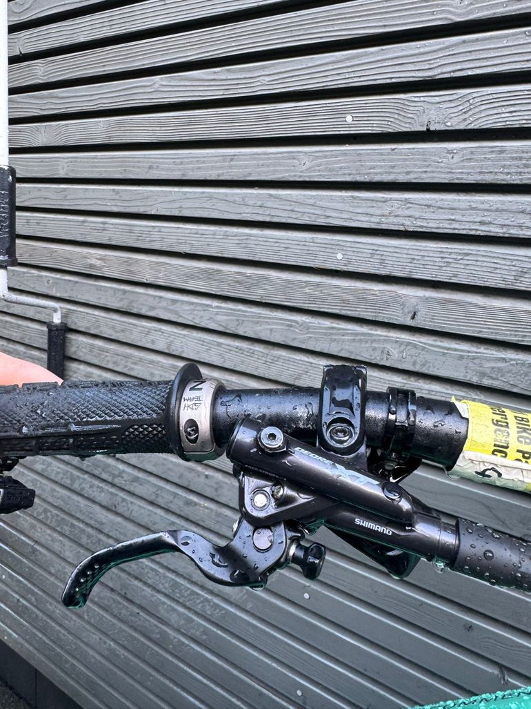 Used Shimano XT Brakes 2025 bike — image 2 of 4
