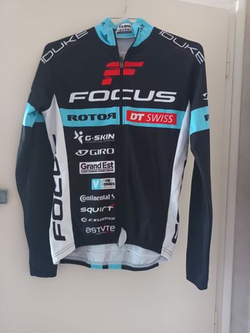 Used gskin Veste manches longues Focus bike