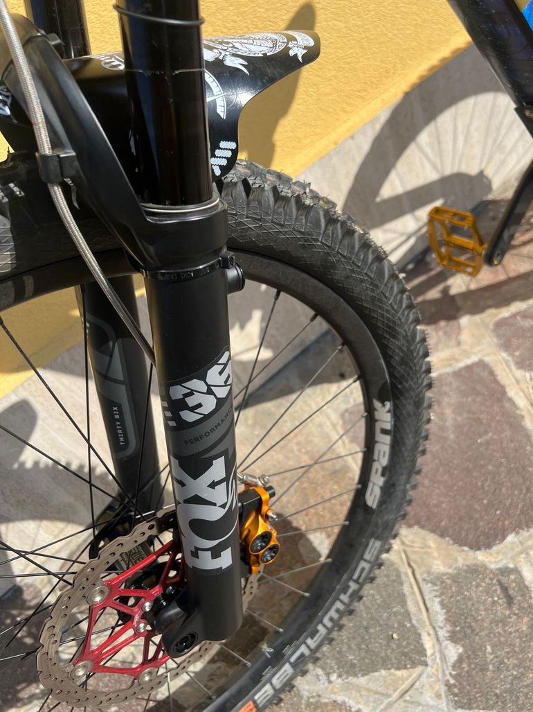 Used Fox 36 Performance Fork bike — image 2 of 5