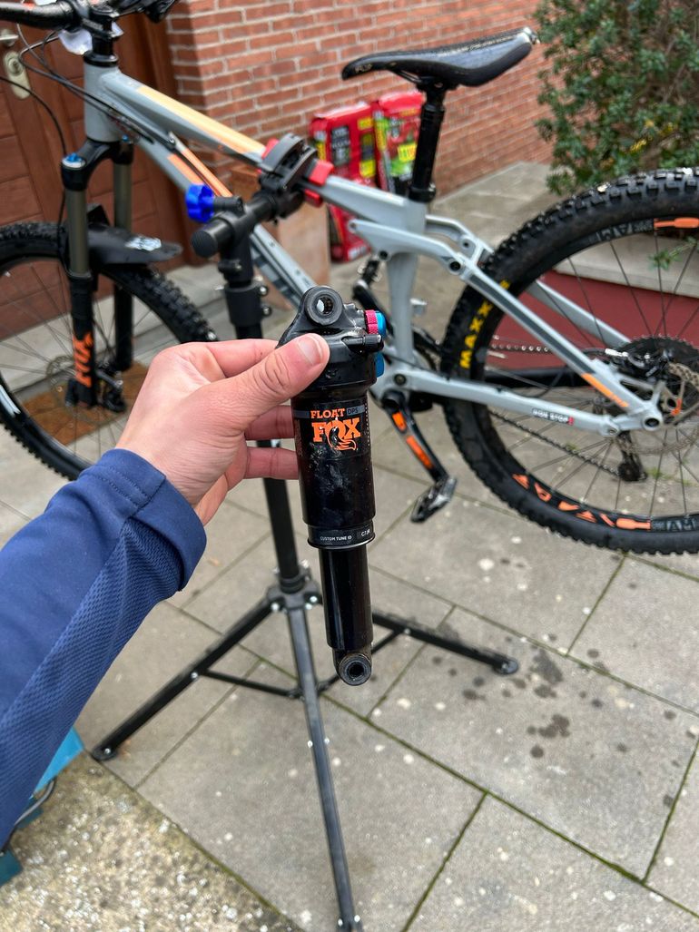Used Fox Racing Fox air bike — image 2 of 2