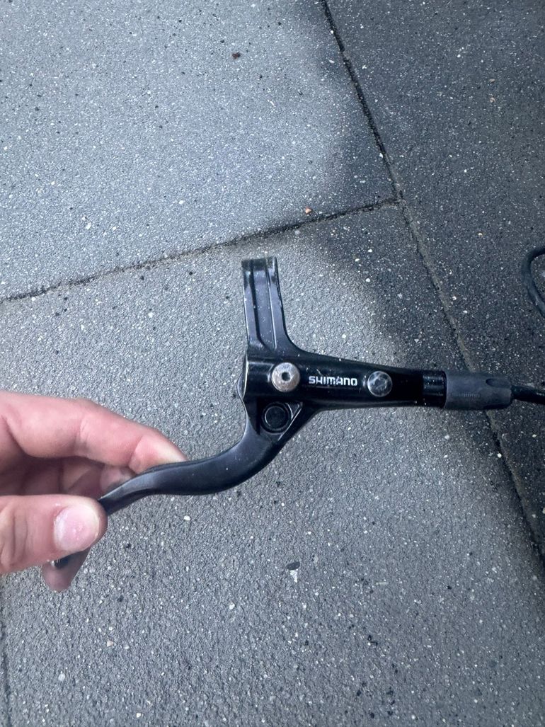 Used Shimano MT400 Hydraulic Disc Brake 2024 bike — image 2 of 4