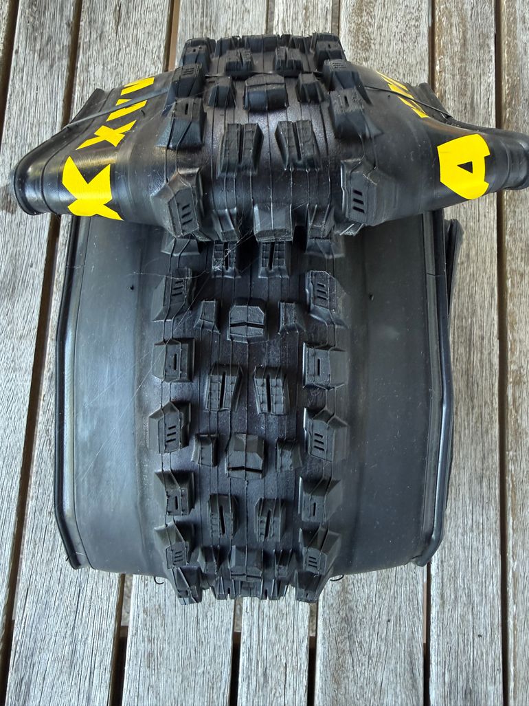 Used Maxxis ASSEGAI 29x2.50 WT 2026 bike — image 1 of 2