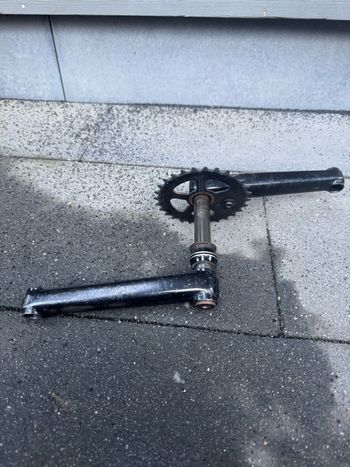 Used Cube DJ Cranks 2024 bike — image 2 of 3