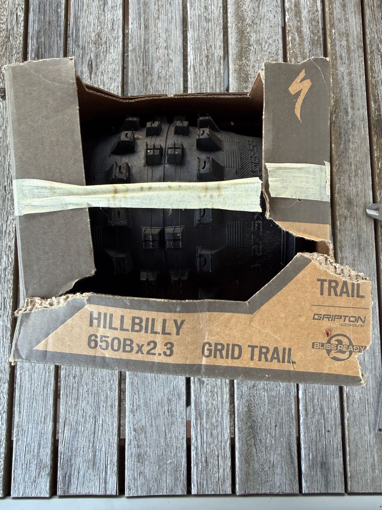 Used Specialized HillBilly 650bx2.3 2026 bike — image 1 of 2