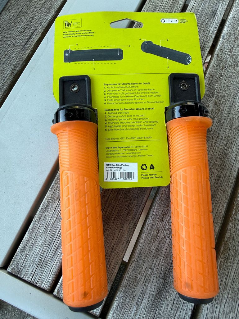 Used Ergon GD1 Evo Factory Enduro Grips - frozen orange 2026 bike — image 2 of 2