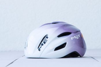 Used MET Manta MIPS Helmet 2024 bike — image 2 of 13