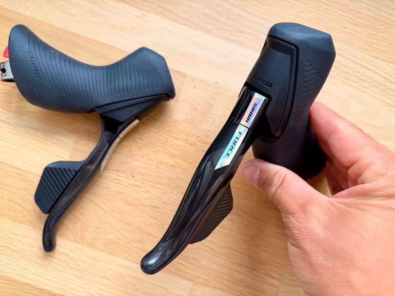 Used Sram Force AXS D2 Shifterset, NEW 2025 bike — image 3 of 4