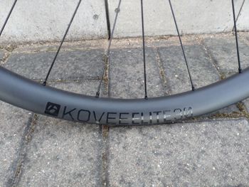 Used Bontrager Kovee Elite 30 Wheels bike — image 9 of 10