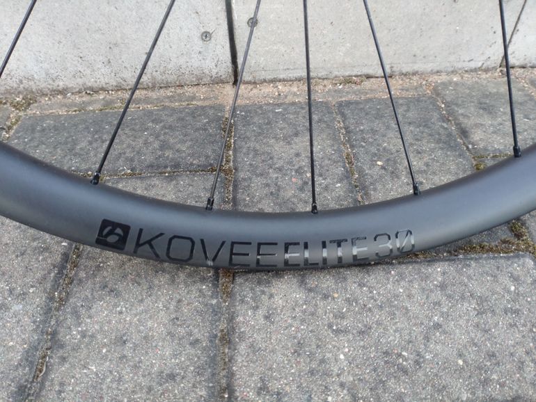 Used Bontrager Kovee Elite 30 Wheels bike — image 9 of 10