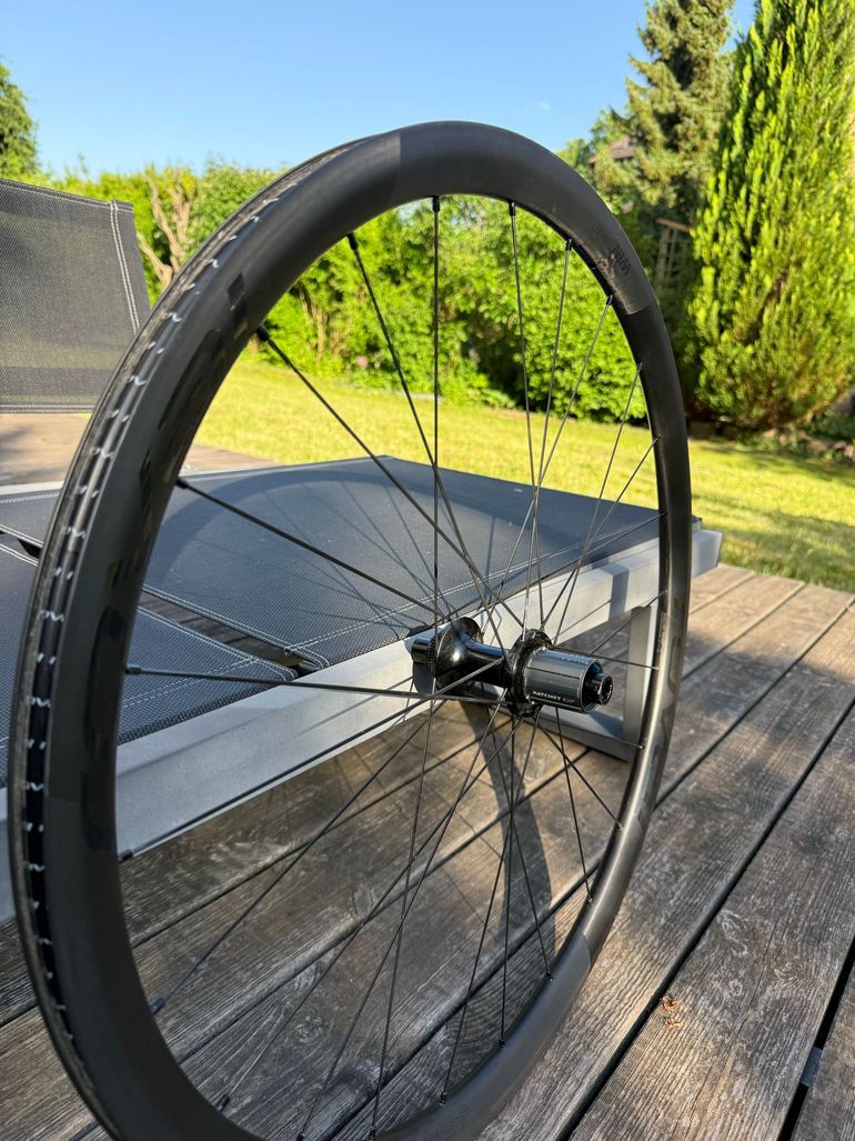 Used Roval Alpinist CLX I 2021 bike — image 2 of 5