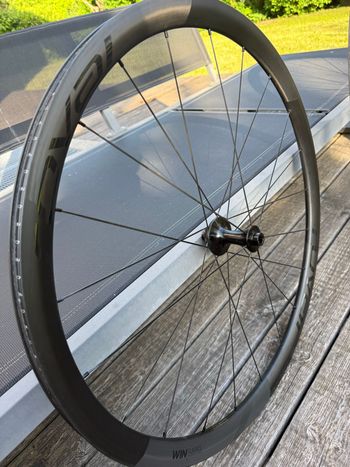 Used Roval Alpinist CLX I 2021 bike — image 4 of 5