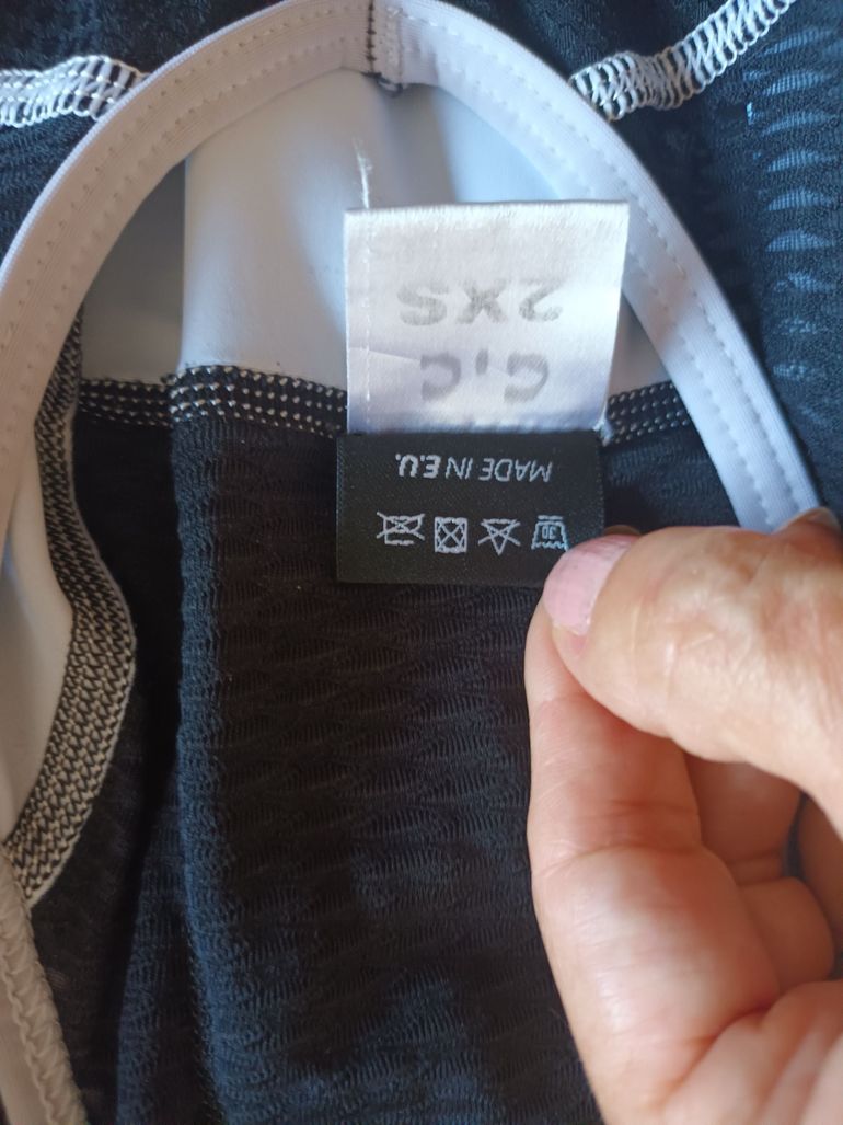 Used g-skin Ensemble cuissard court + maillot court + veste Focus bike — image 5 of 13