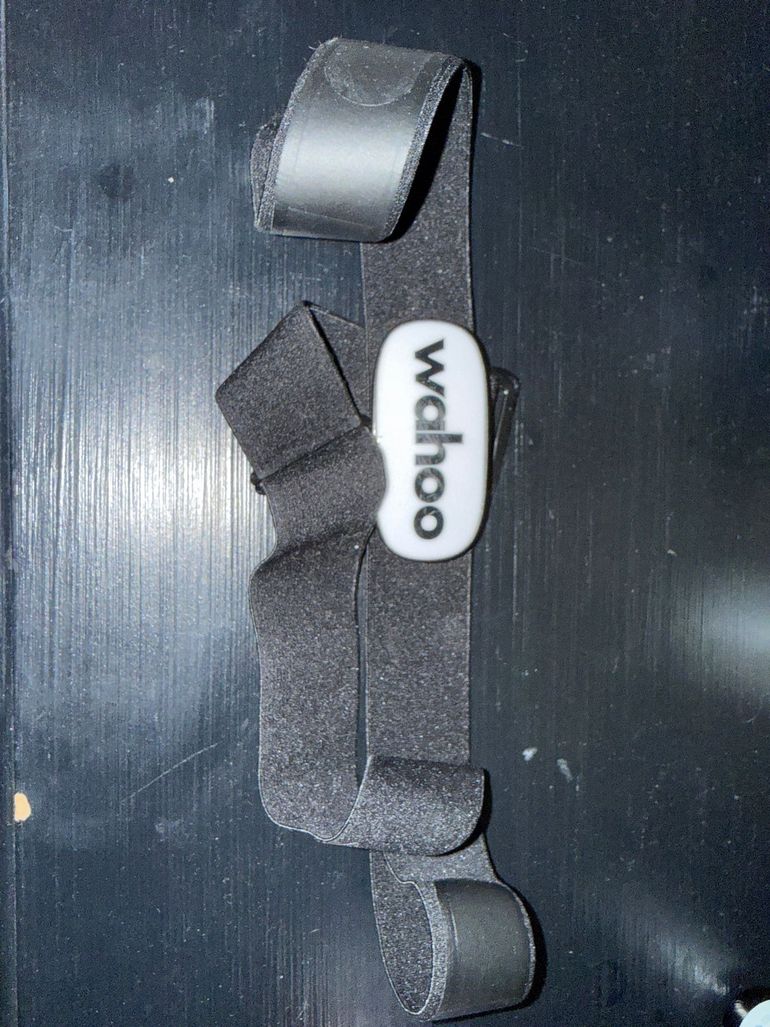 Used Wahoo ELEMNT ROAM V2 GPS 2024 bike — image 4 of 4