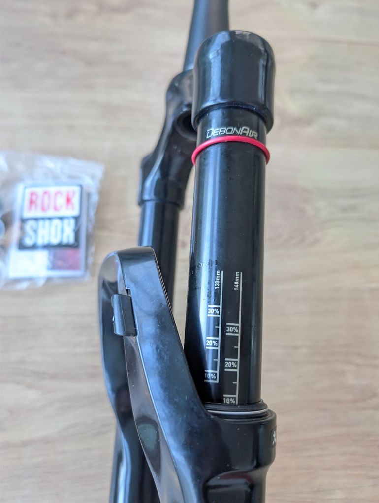Used RockShox Pike Select 130mm 29" bike — image 9 of 11