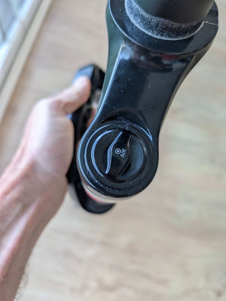 Used RockShox Pike Select 130mm 29" bike — image 7 of 11