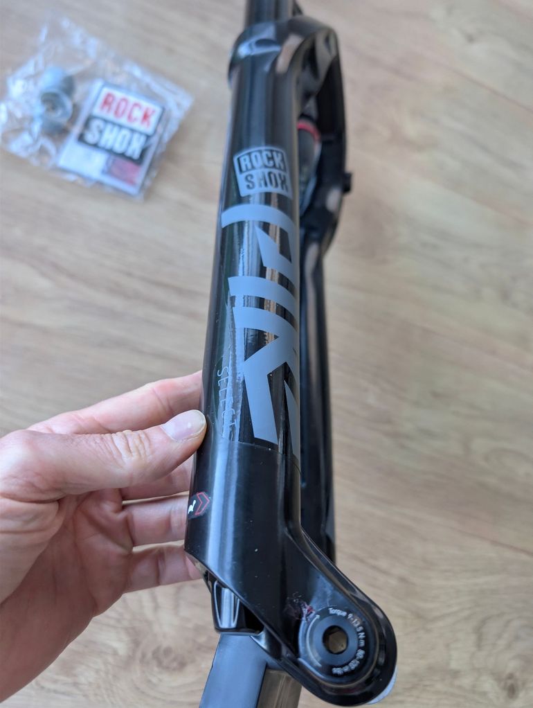 Used RockShox Pike Select 130mm 29" bike — image 4 of 11