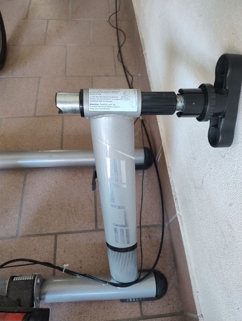 Used Elite Nero Roller Smart 2020 bike — image 2 of 2
