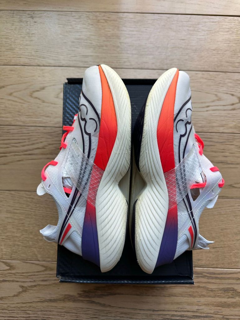 Used Saucony Elite 2025 bike — image 3 of 6