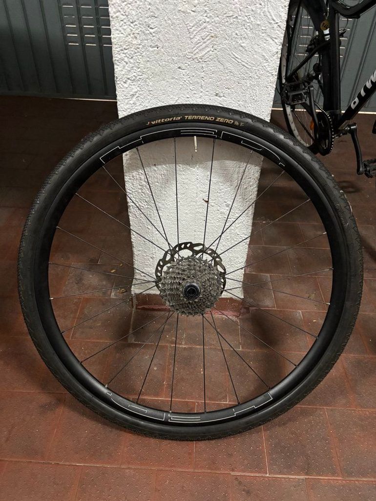 Used Fulcrum Racing DB bike — image 4 of 4
