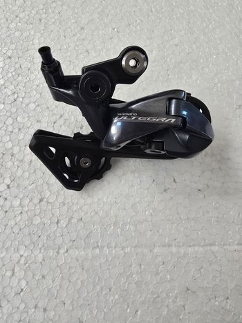 Used Shimano Ultegra 11-speed Rear Derailleur bike — image 5 of 7