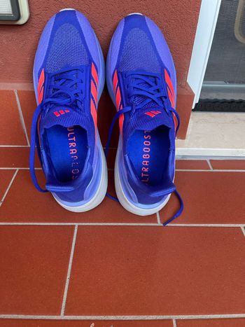 Used Adidas Ultraboost 5X Shoes bike — image 2 of 4