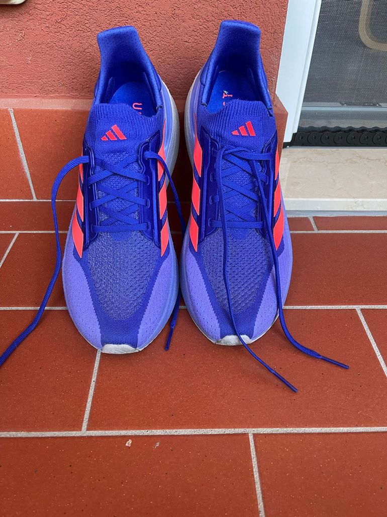 Used Adidas Ultraboost 5X Shoes bike — image 1 of 4