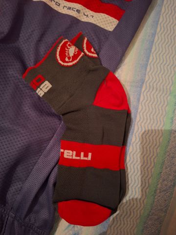 Used Castelli Perfetto Air Jacket 2020 bike — image 3 of 4
