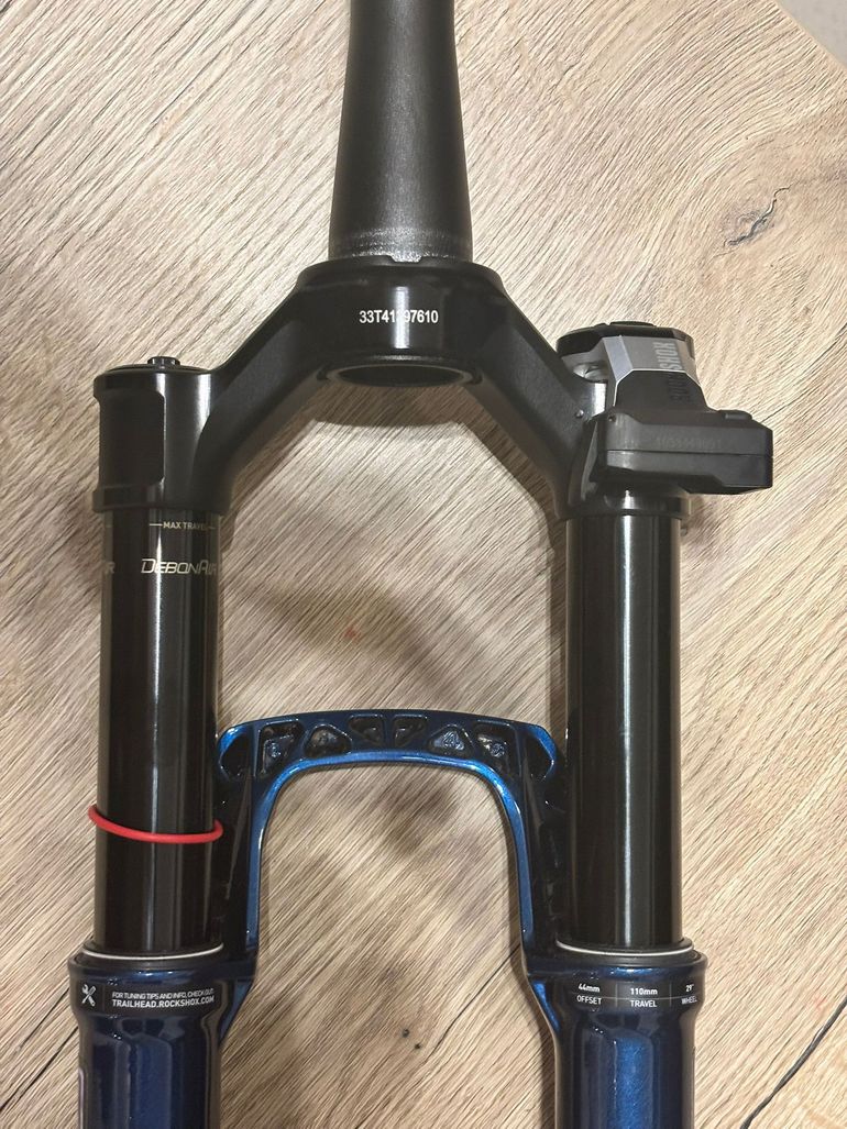 Used RockShox SID SL Ultimate 29" 110mm 2025 bike — image 8 of 11