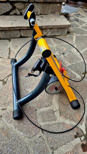 Used Elite MAG bike — image 4 of 5